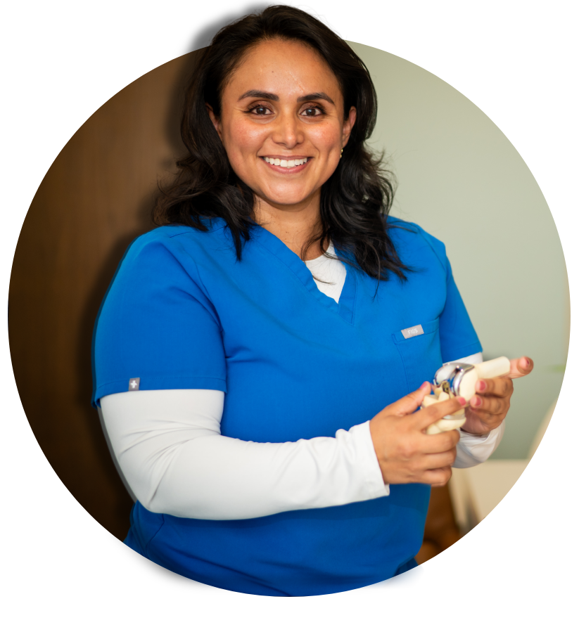 Dra. Laura Alejandra Romero Enríquez — Traumatología y Ortopedia